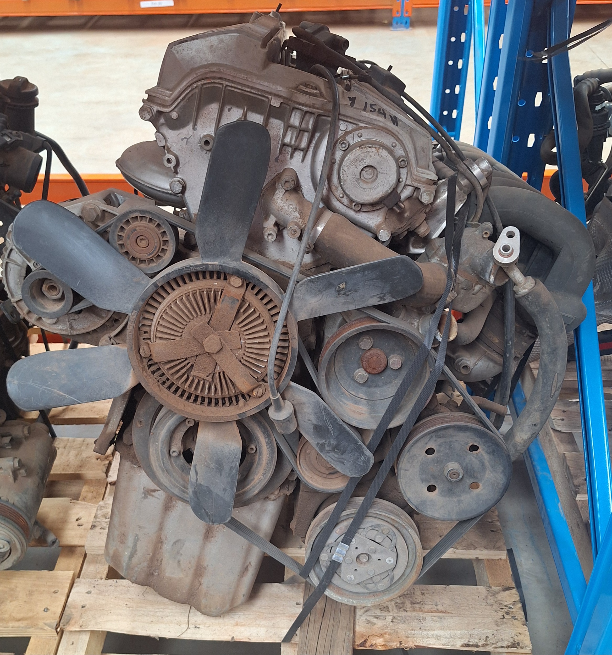 MUSSO M111 2.3I ENGINE