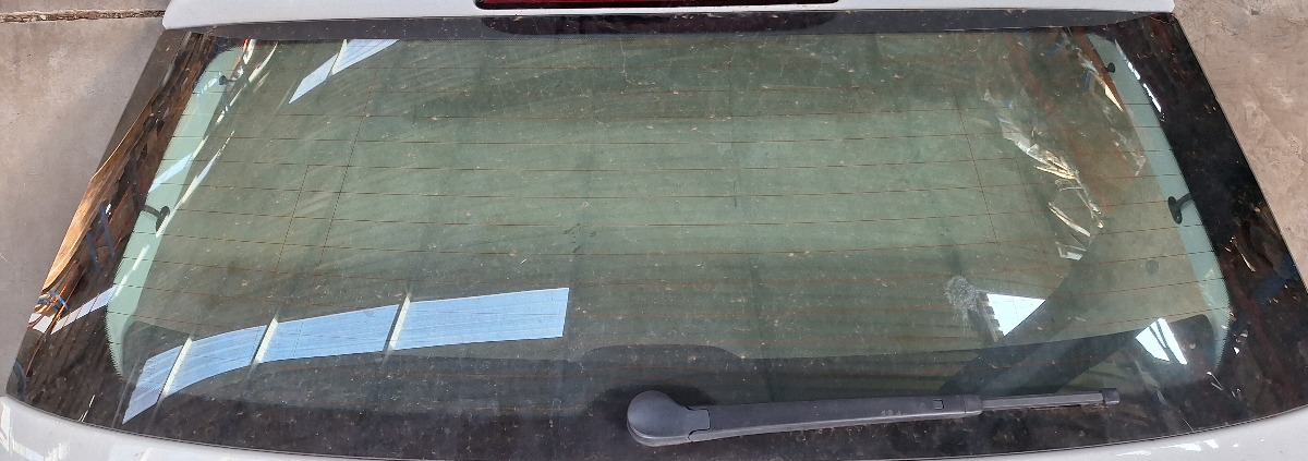 POLO MK 8/9 BOOT LID GLASS