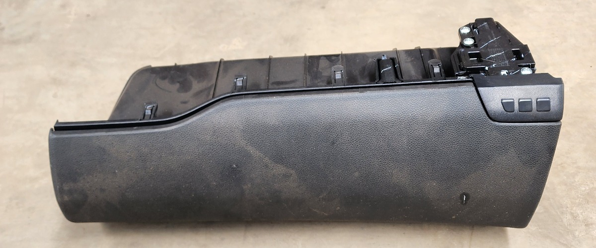 KIGER LEFT UPPER STORAGE BOX