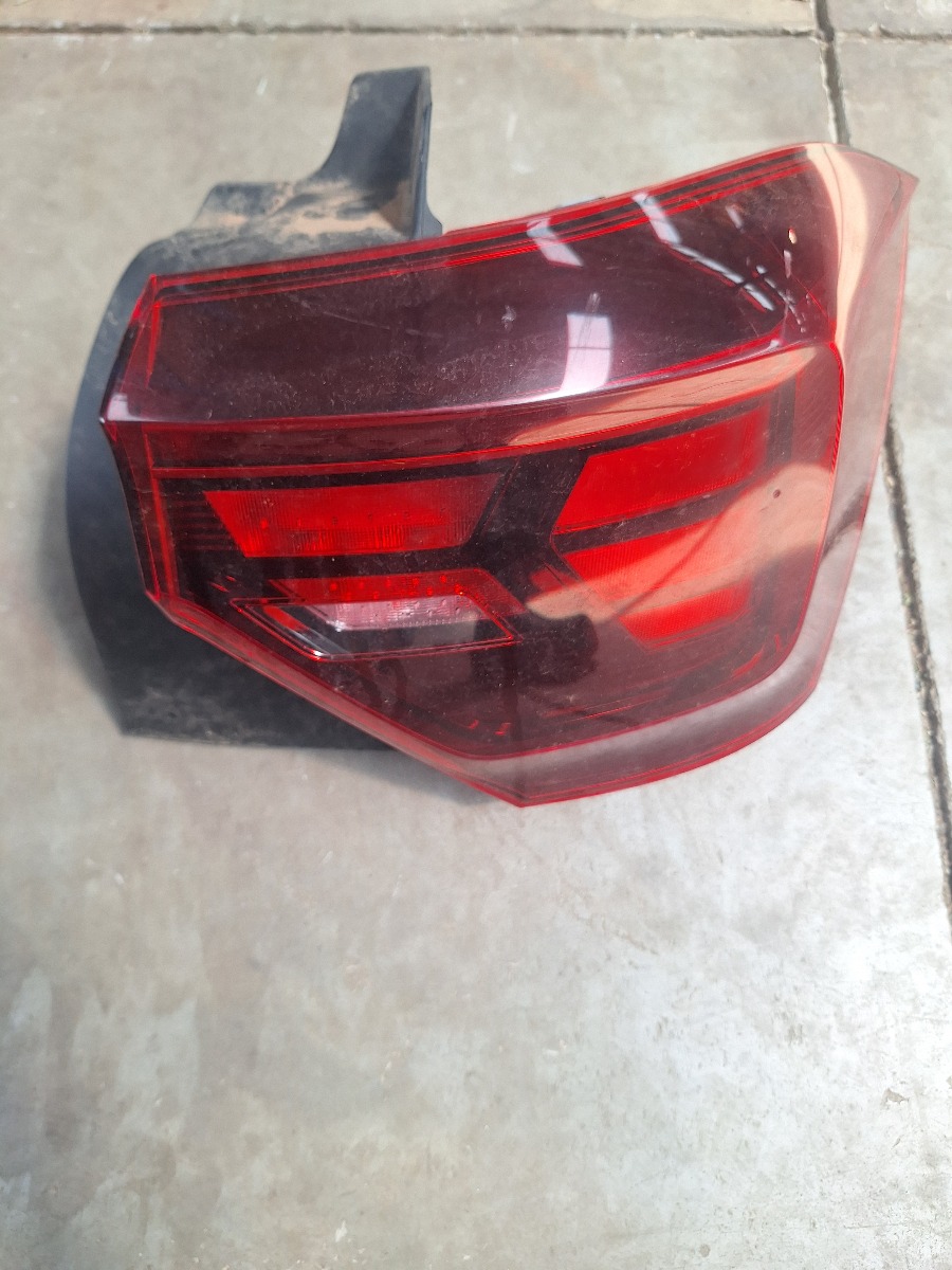 POLO MK 9 RIGHT TAIL LIGHT