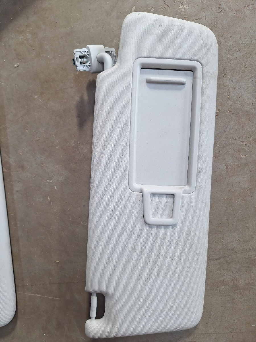 POLO MK 8/9 RIGHT SUN VISOR
