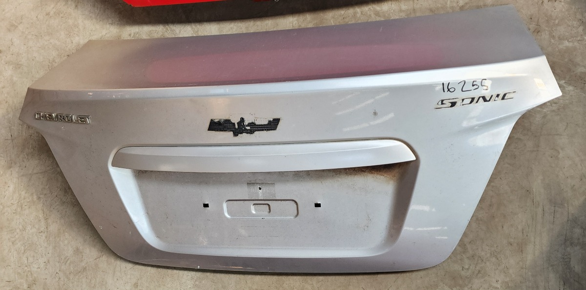 SONIC SEDAN BOOT LID (SHELL)