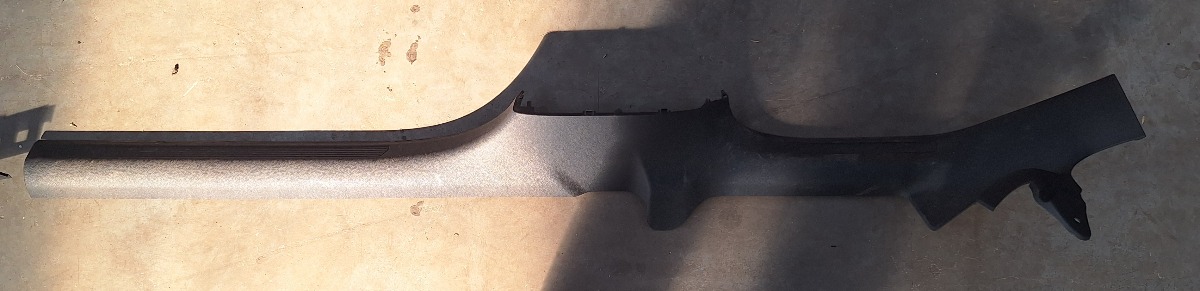 POLO MK 8/9 RIGHT SCUFF PLATE COVER
