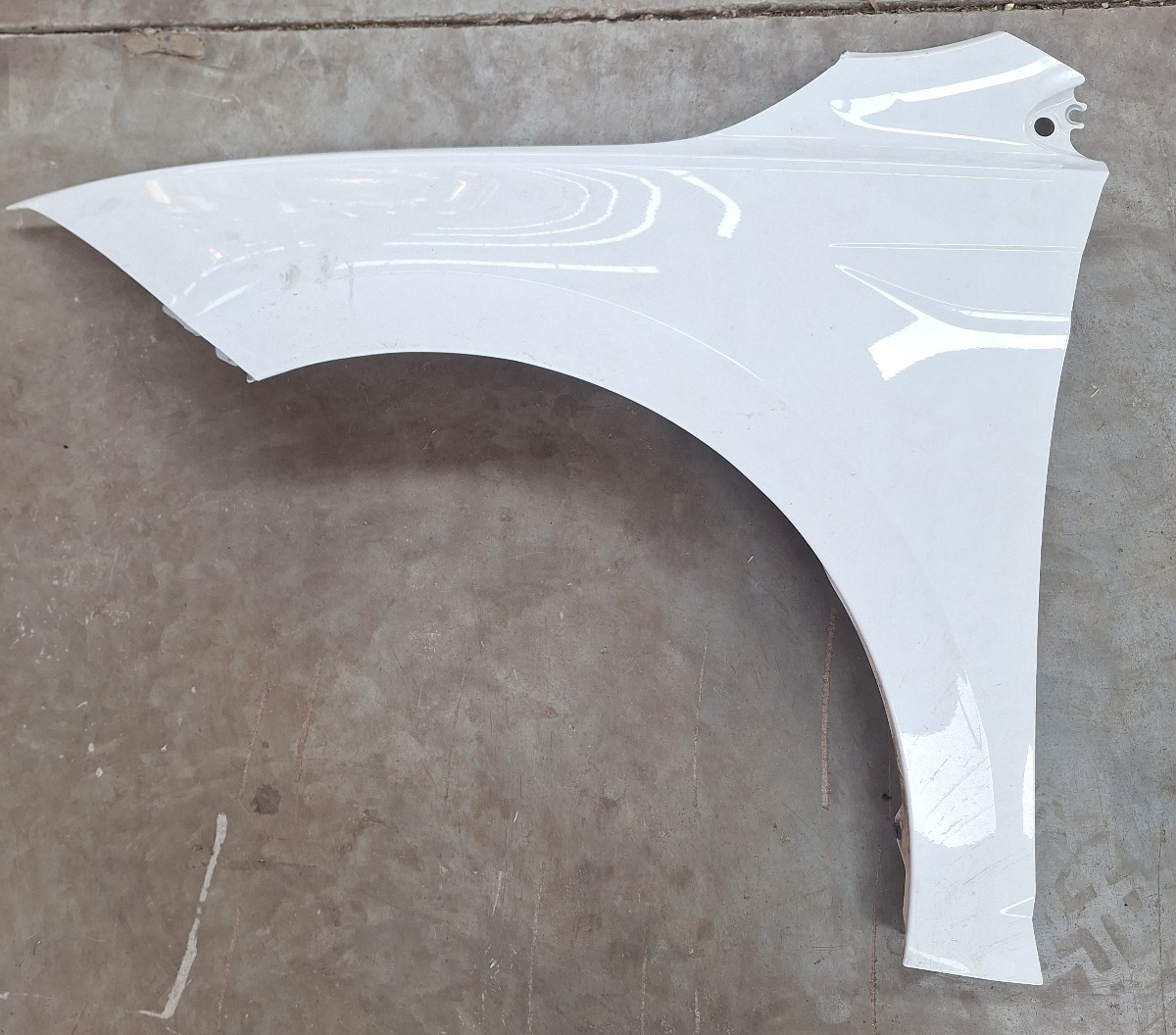 POLO MK 8/9 LEFT FRONT FENDER