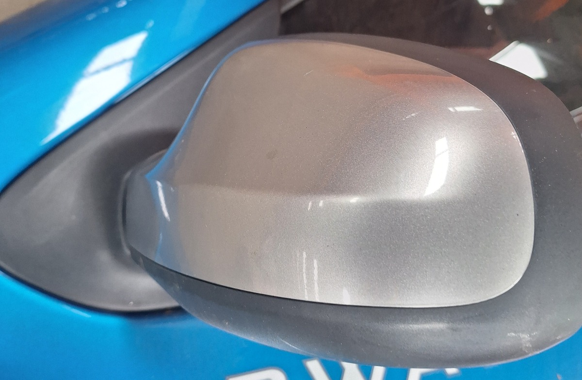 Sandero II left front door mirror
