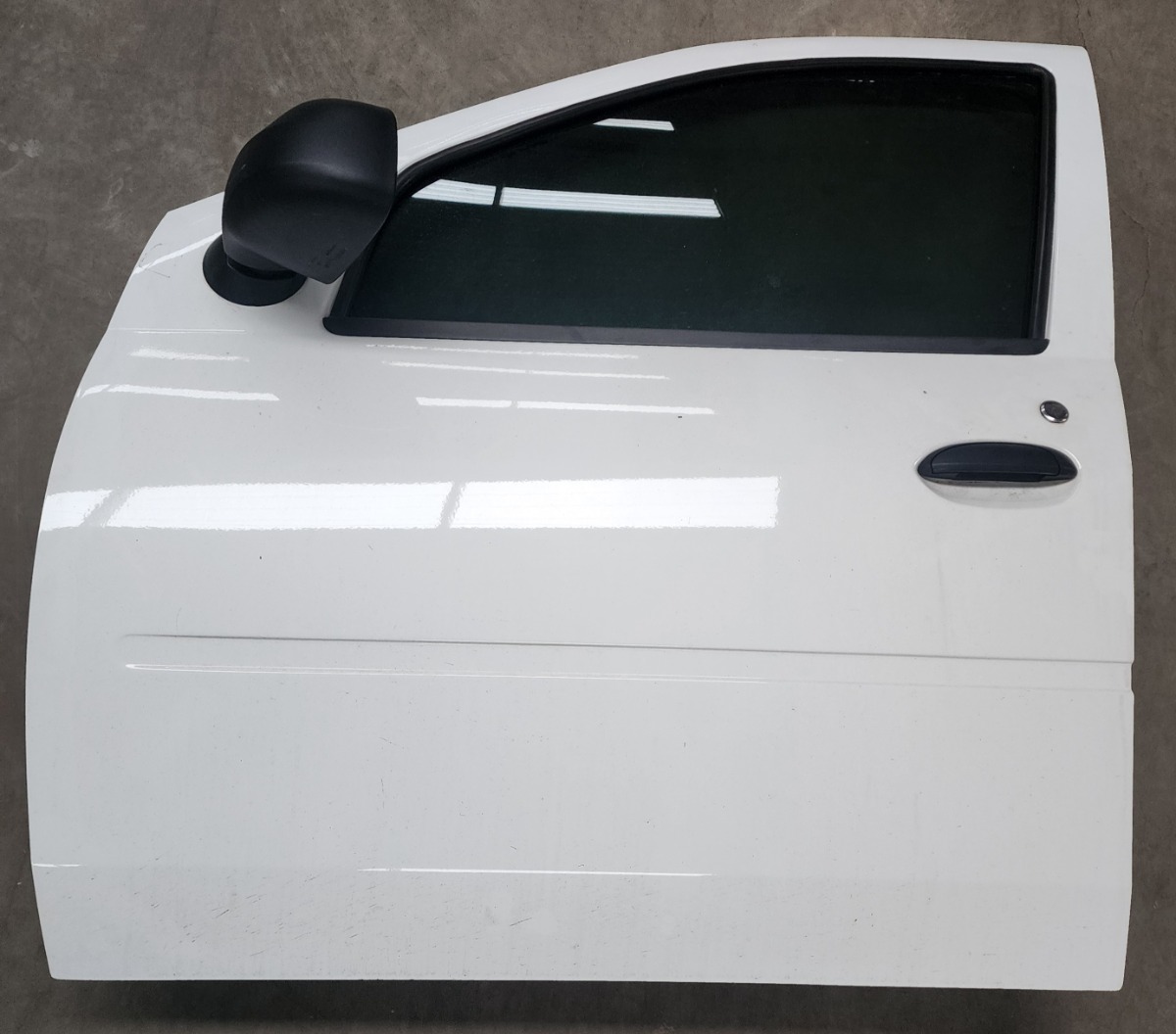 NP200 Left Front Door (SHELL)