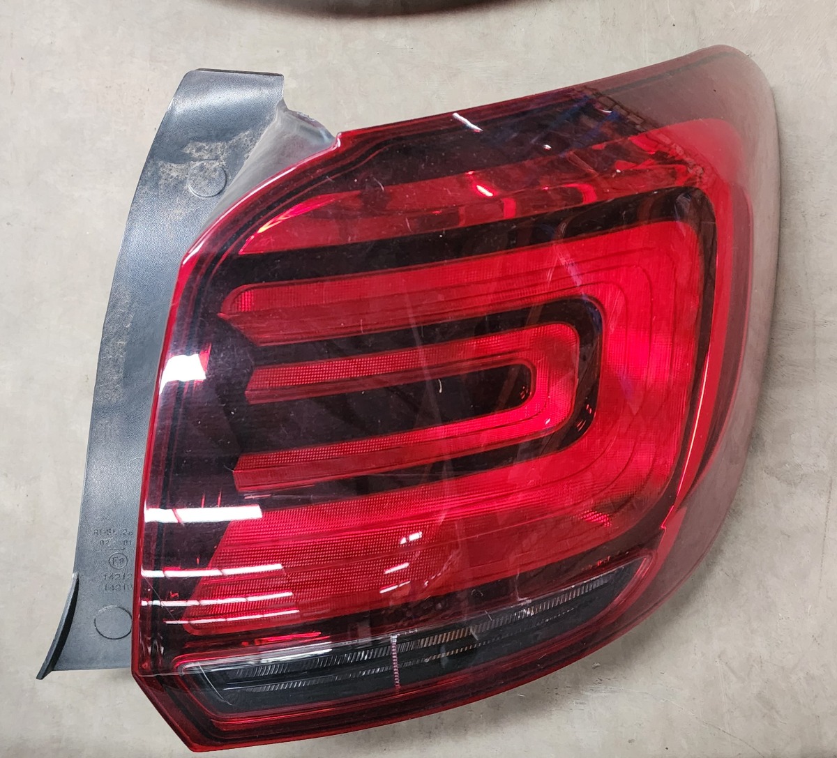 Sandero II Stepway Tail Lamp Right