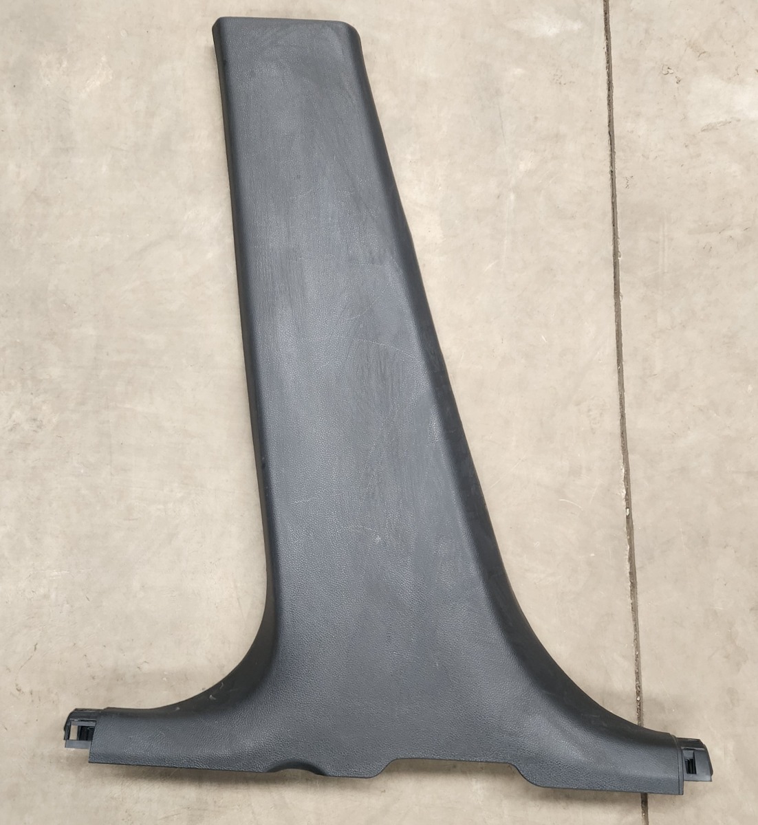 Swift B-Pillar Trim Panel Left