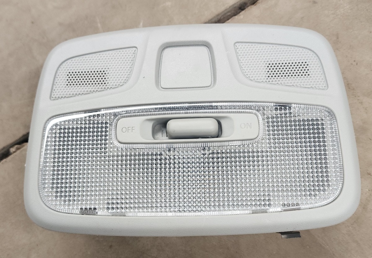 SWIFT DOME LIGHT