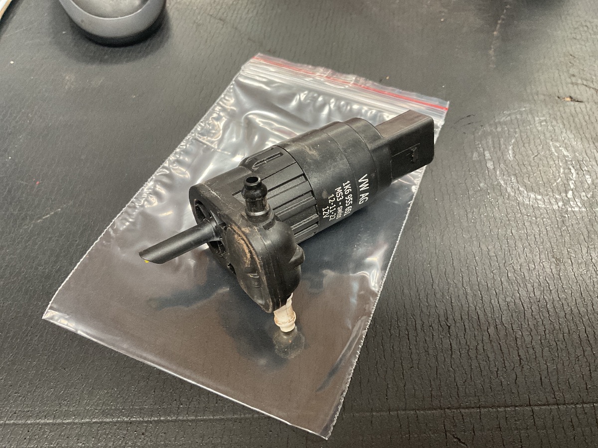 Windscreen Washer Pump
