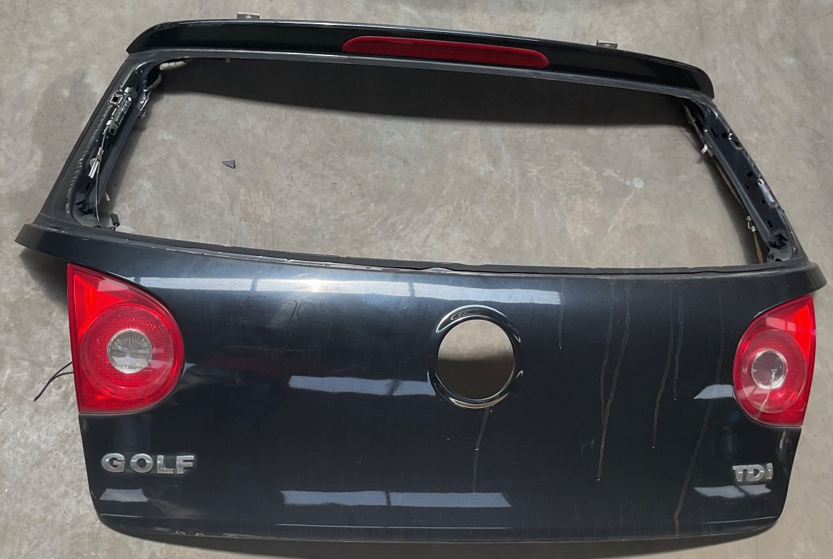Golf 5 Bootlid (SHELL)