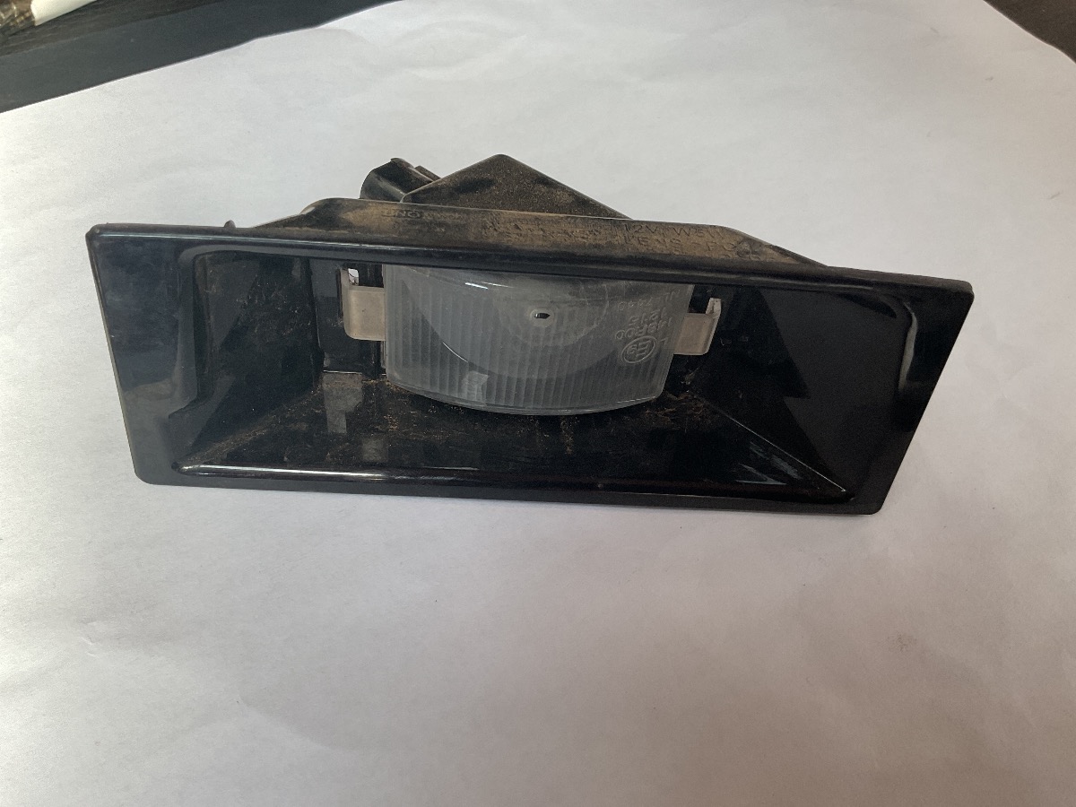 STARLET NO-PLATE LIGHT