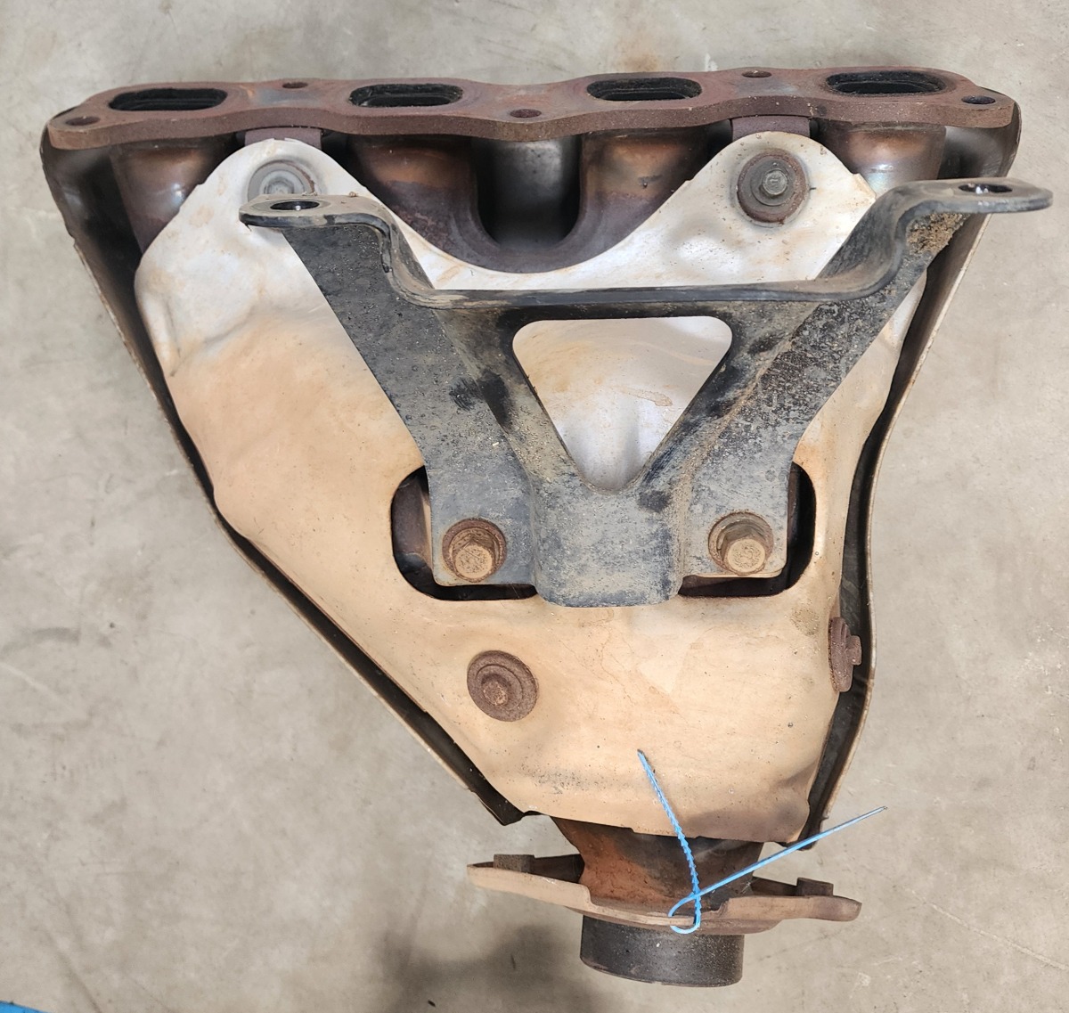 ASX 2.0I EXHAUST MANIFOLD