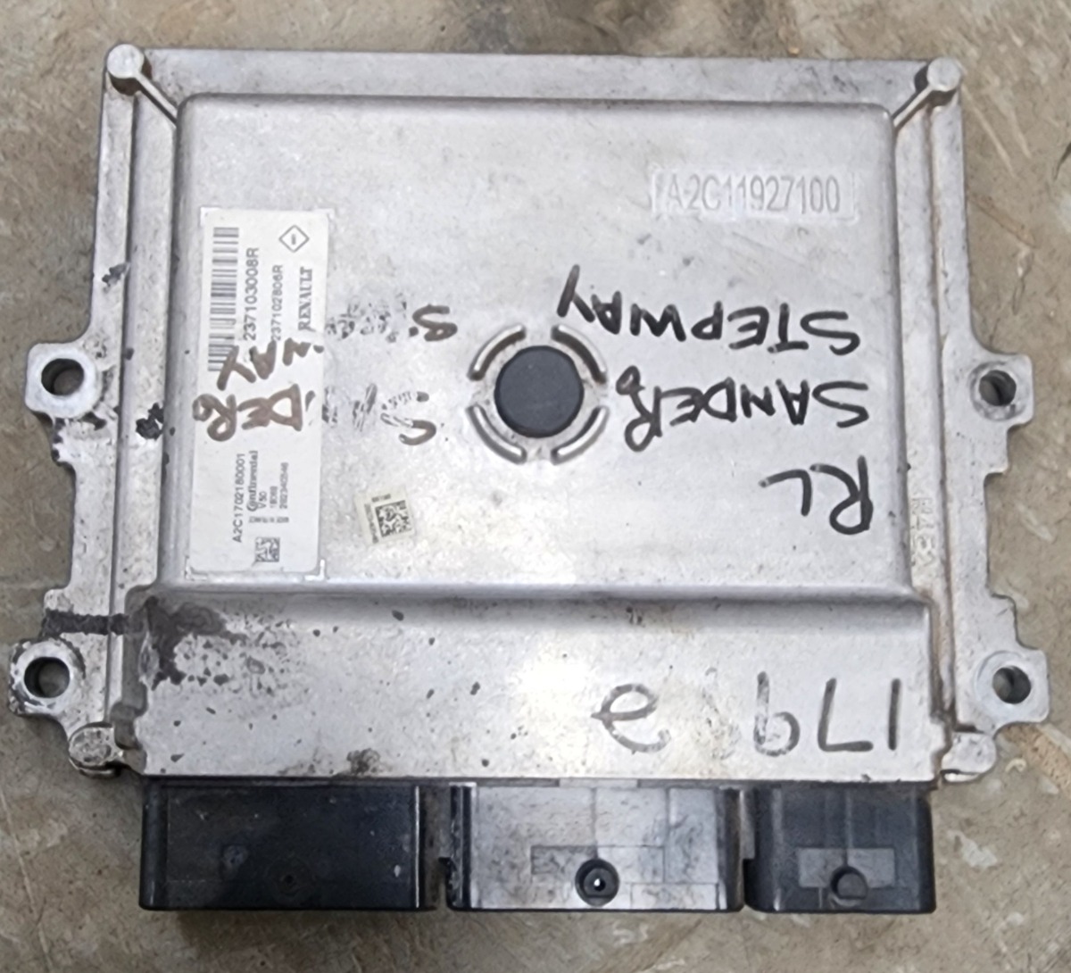 Sandero II 900T ECU