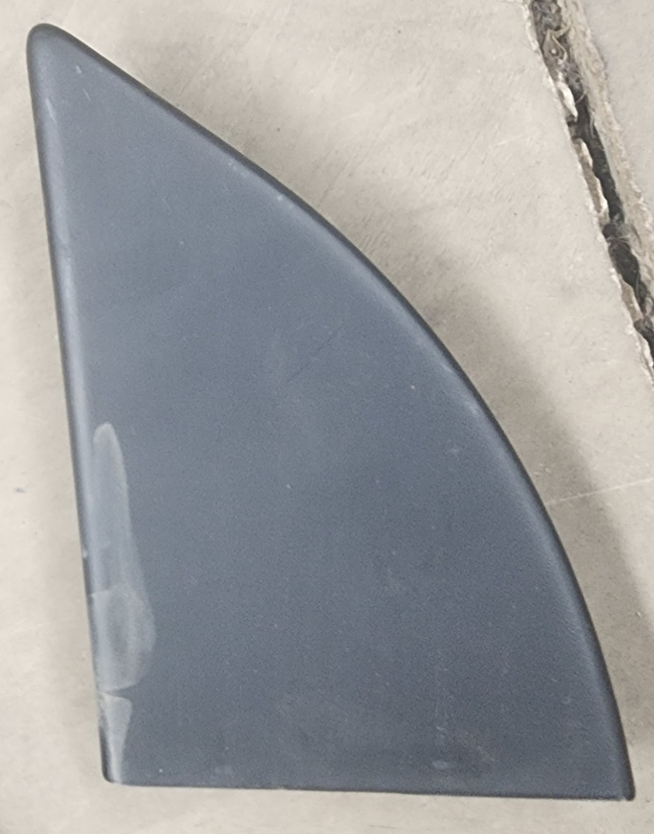 KIGER FRONT LEFT INNER MIRROR COVER