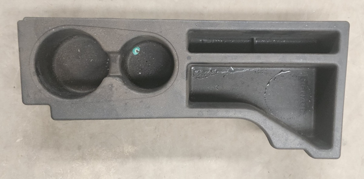KIGER CENTRE CONSOLE CUP HOLDER