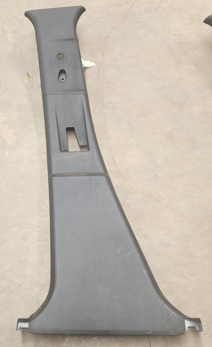 KIGER LEFT B-PILLAR