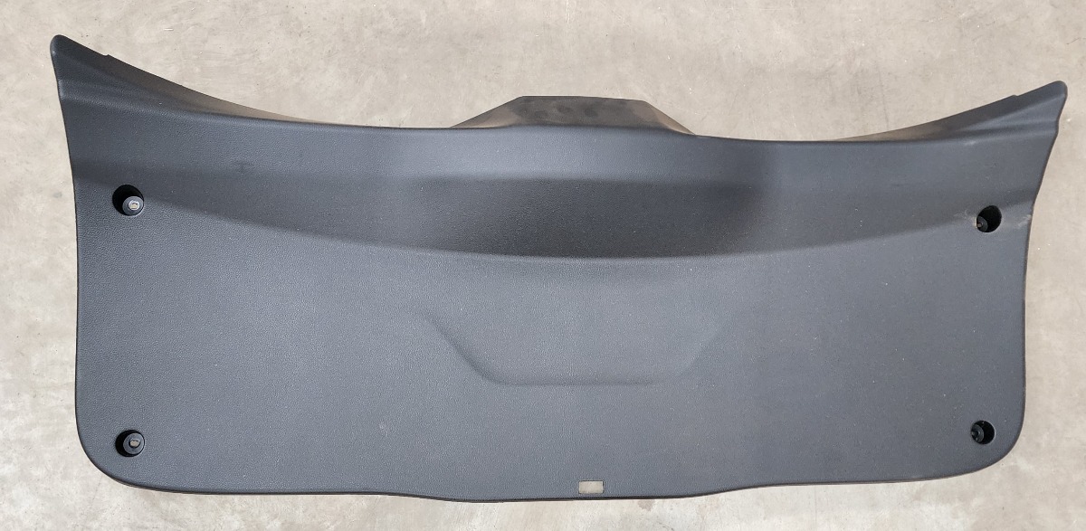 KIGER TAILGATE PANEL