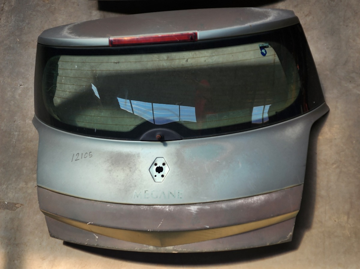 MEGANE II TAILGATE (SHELL)
