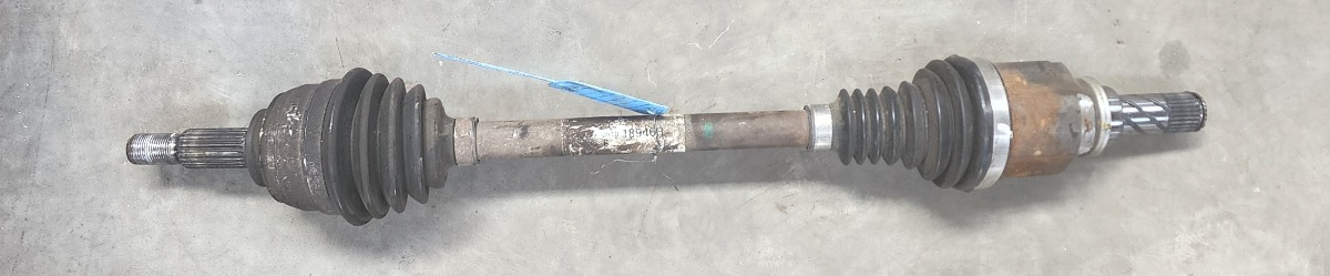 NP200 Left Drive Shaft