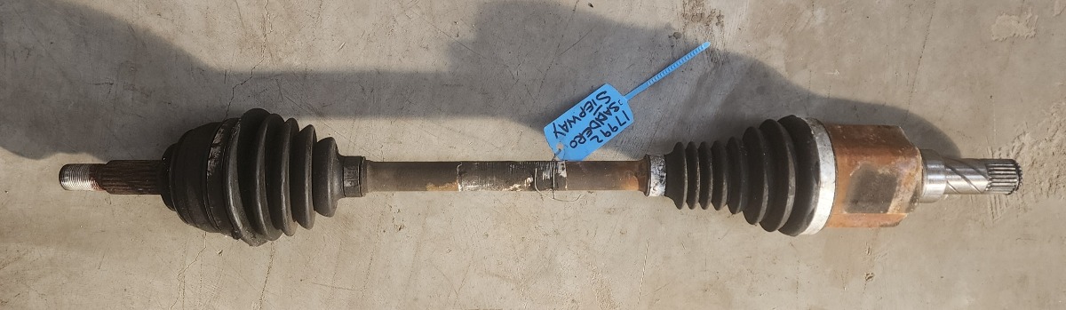 Sandero II 900T Drive Shaft - Left