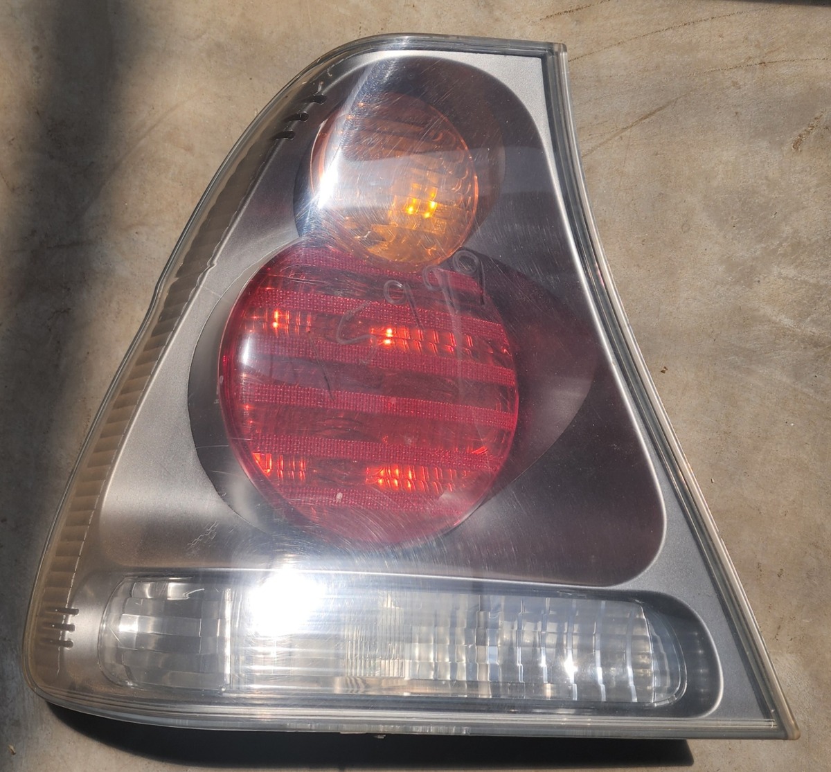 E46 TI LEFT TAIL LIGHT