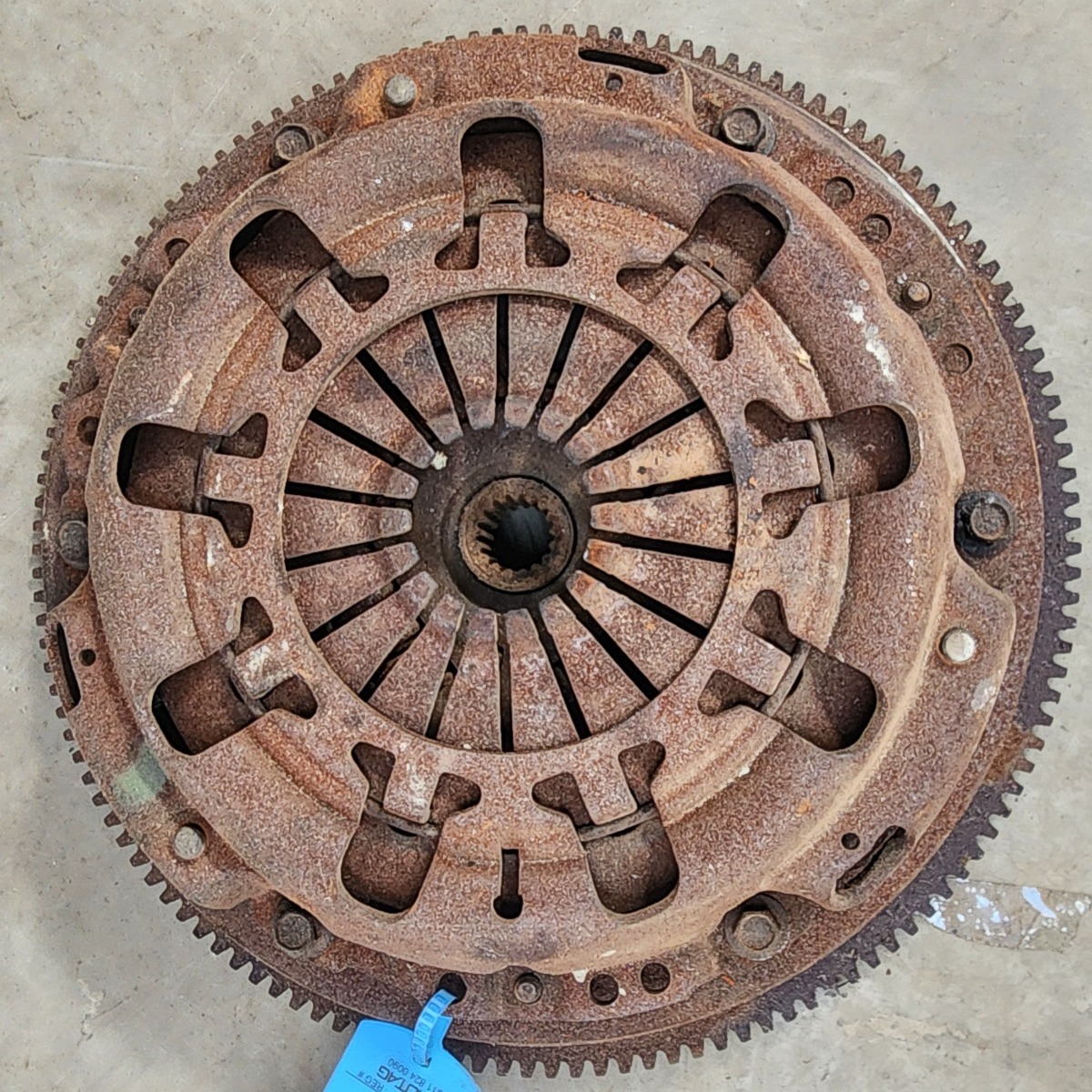 FIGO 1.4I FLYWHEEL AND CLUTCH KIT