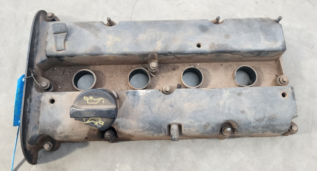 FIGO 1.4I TAPPET COVER