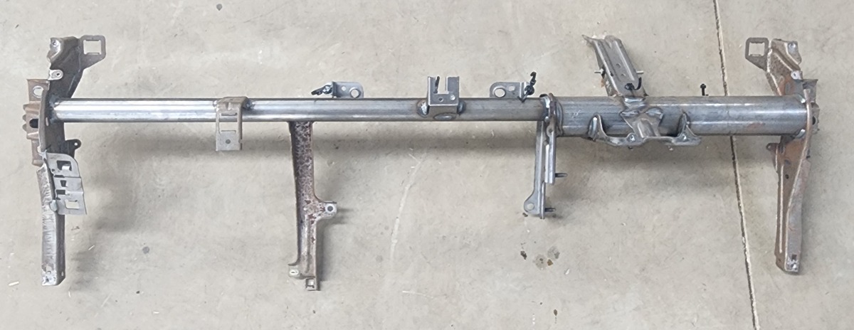 SANDERO II DASHBOARD FRAME