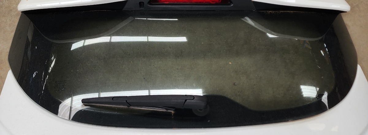 KIGER REAR WINDSCREEN