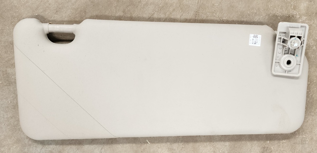 KIGER RIGHT SUN VISOR