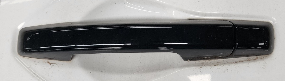 KIGER LEFT REAR DOOR HANDLE