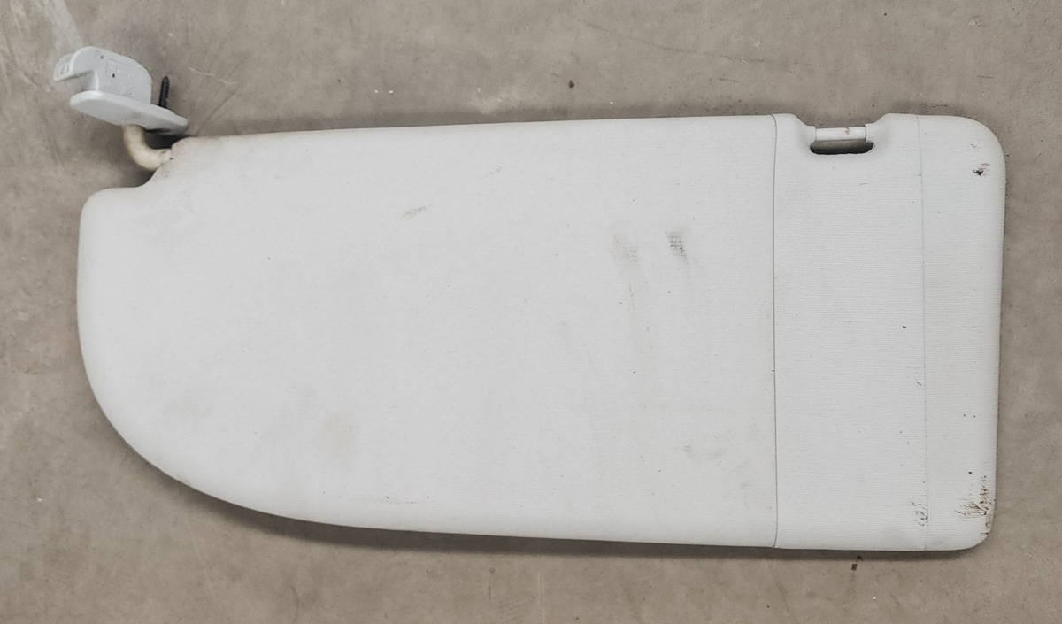 CADDY LEFT SUN VISOR