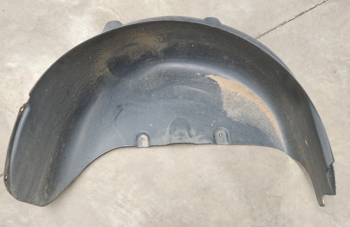 CADDY RIGHT REAR FENDER LINER