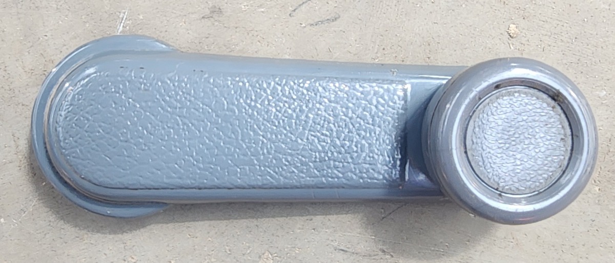 NP300 WINDOW WINDER HANDLE