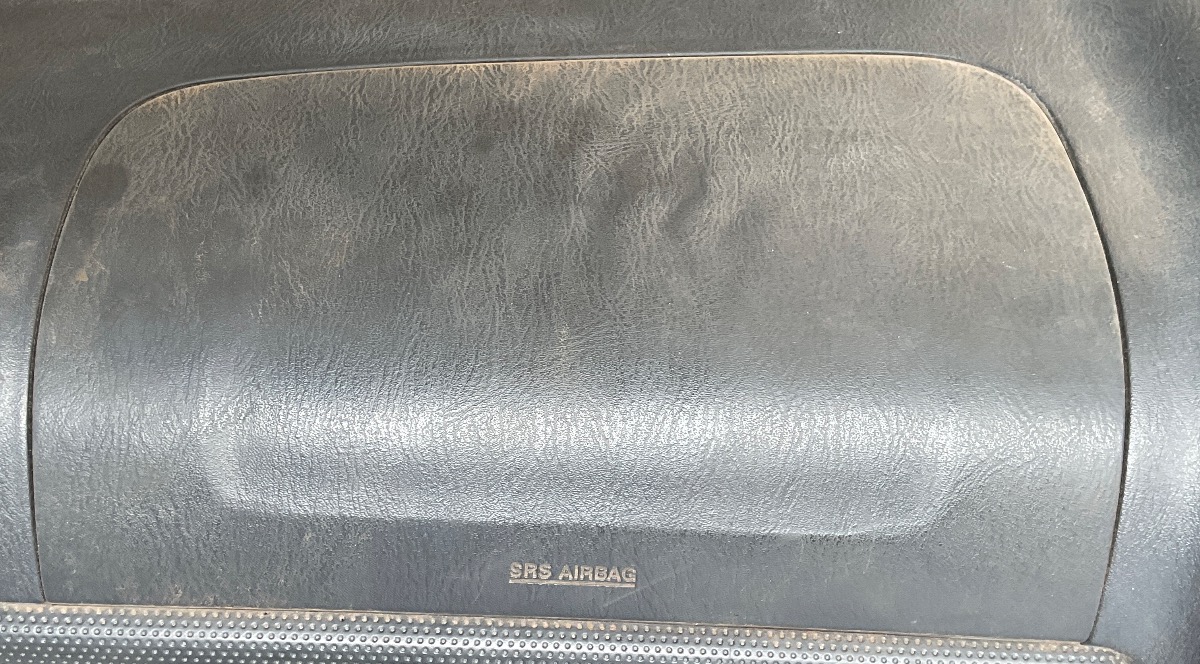 JIMNY 1.3 PASSENGER SIDE AIRBAG