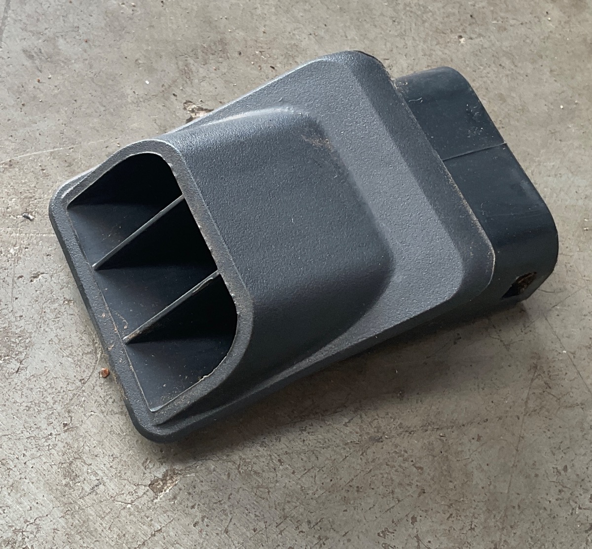 JIMNY 1.3 LEFT SIDE DEMIST VENT