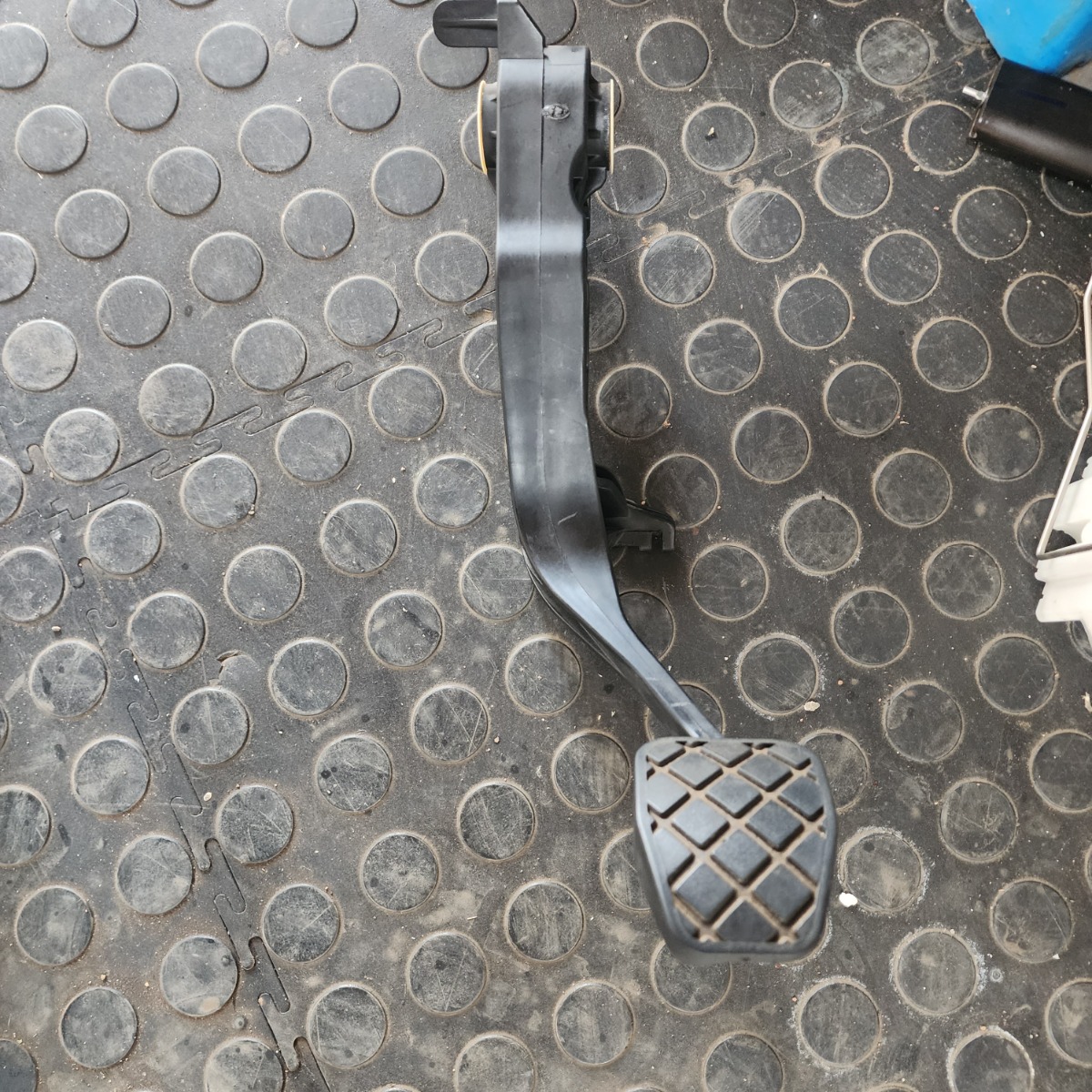 POLO VIVO MK2 CLUTCH PEDAL