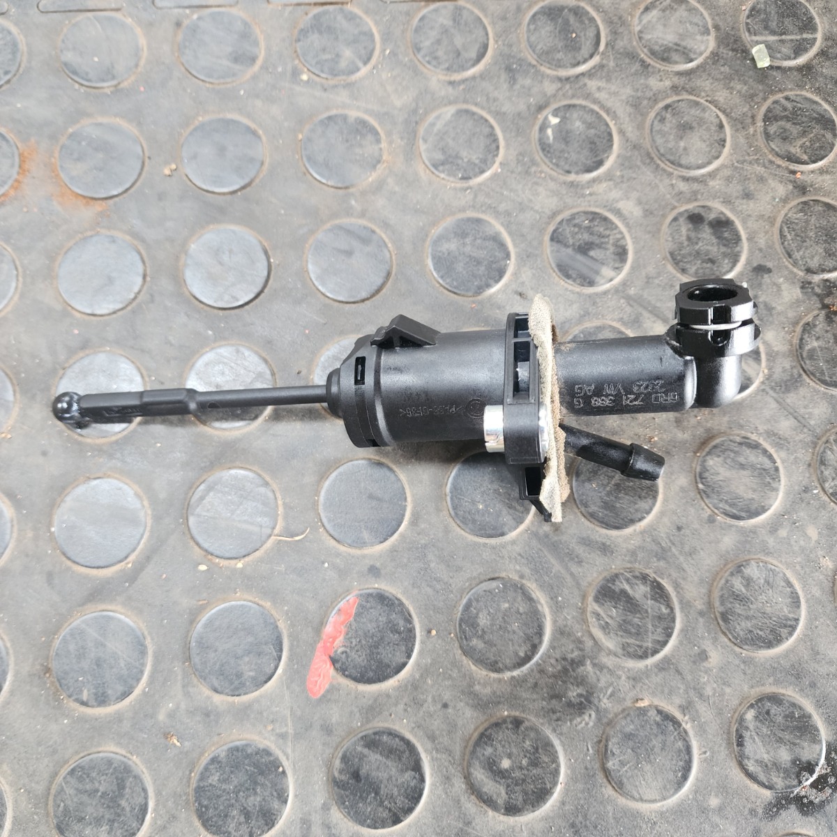 POLO VIVO MK2 CLUTCH MASTER CYLINDER