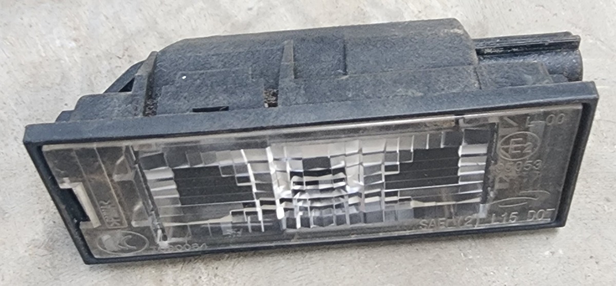 NP200 NO PLATE LIGHT