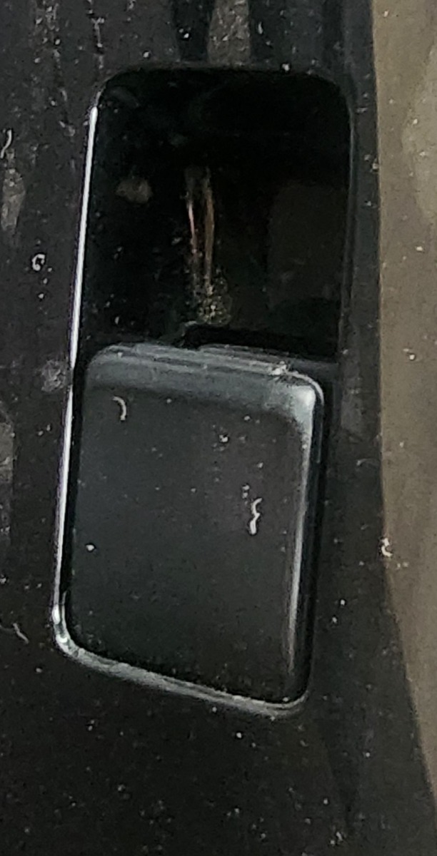 3 LEFT FRONT WINDOW SWITCH