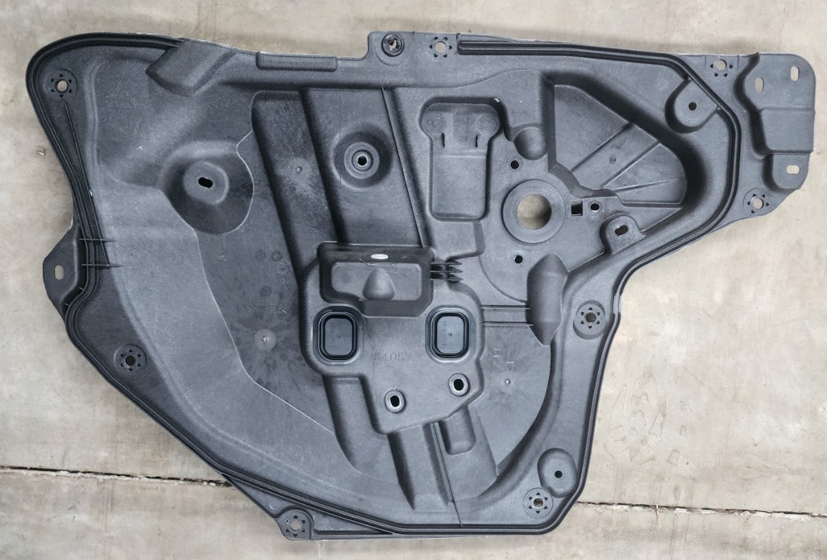 3 LEFT FRONT WINDOW WINDER PANEL