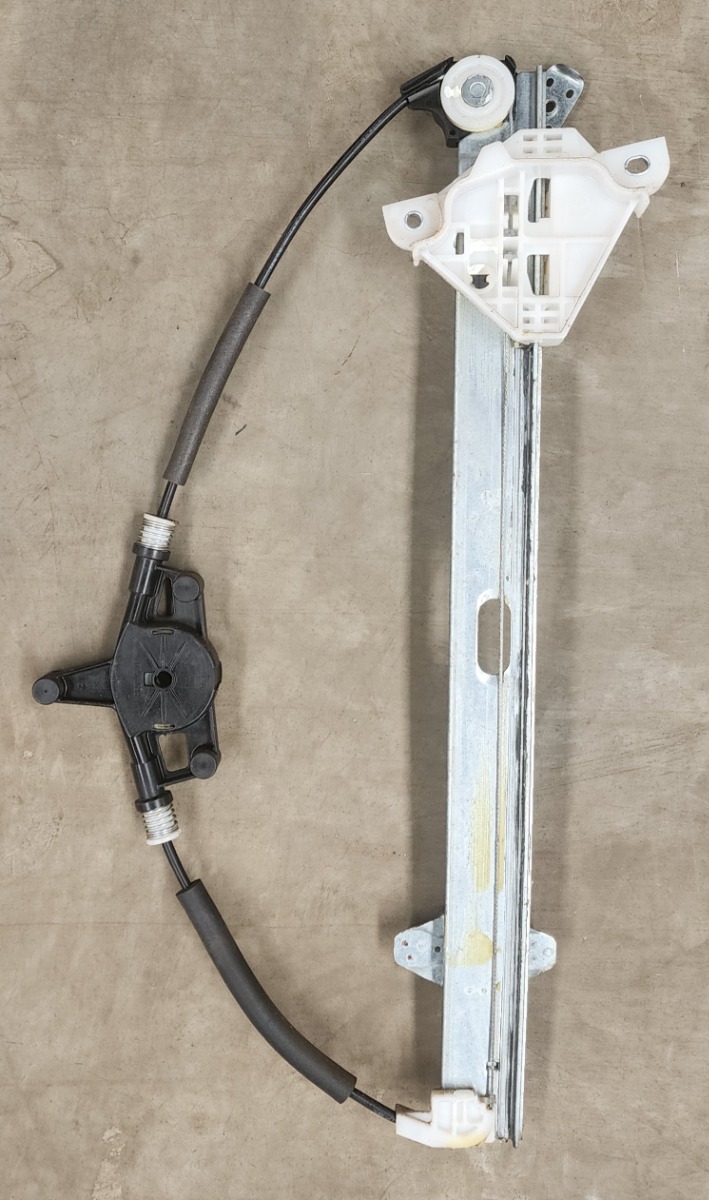 3 Window Regulator Left Front