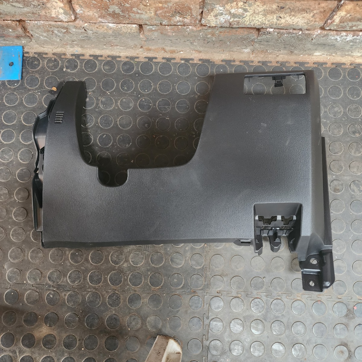 3 RIGHT LOWER DASH TRIM