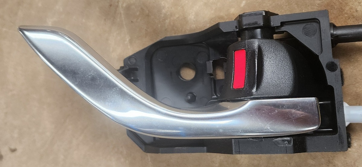 3 RIGHT FRONT INNER DOOR HANDLE