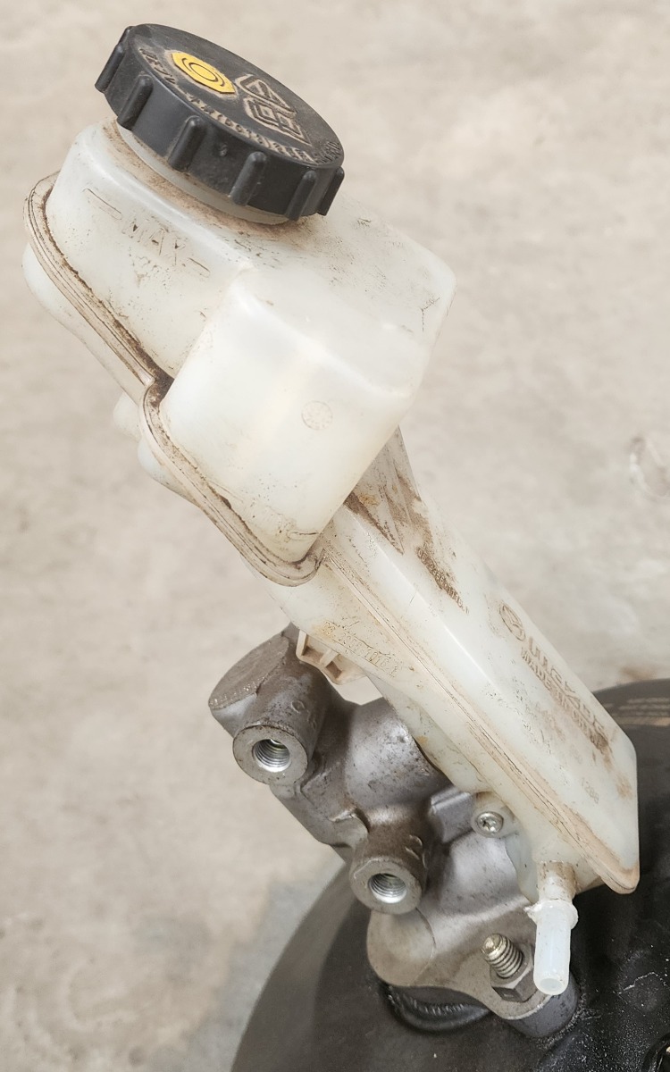 3 MANUAL BRAKE MASTER CYLINDER
