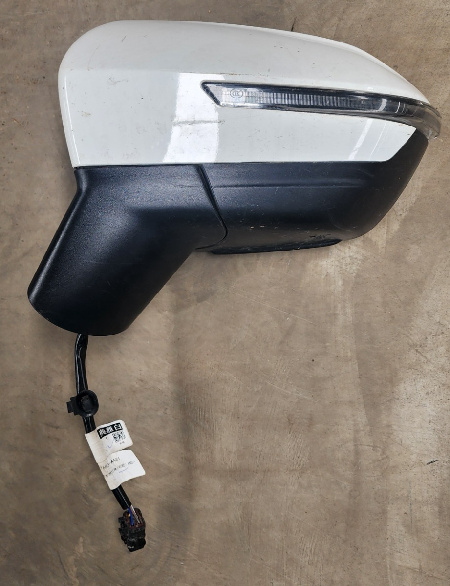 TERRITORY LEFT DOOR MIRROR