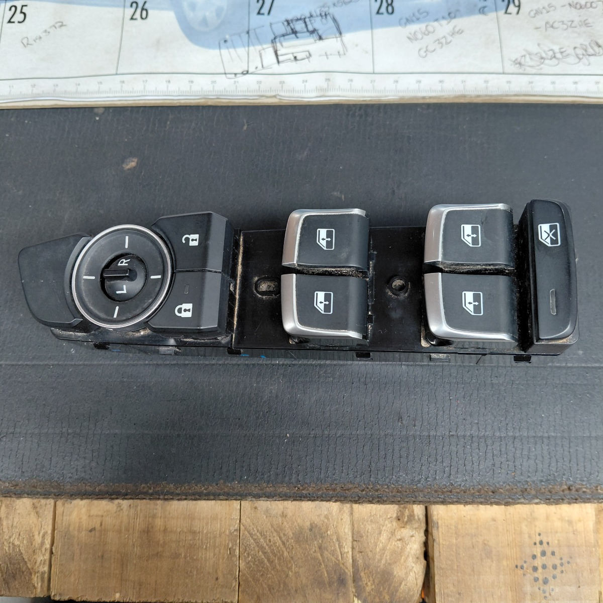 TERRITORY DRIVER WINDOW SWITCH