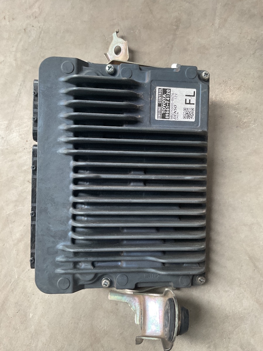 C-HR ENGINE CONTROL UNIT