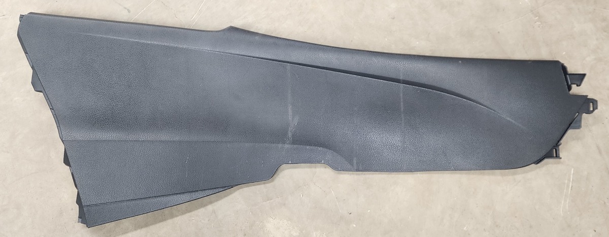 C-HR CONSOLE TRIM RIGHT